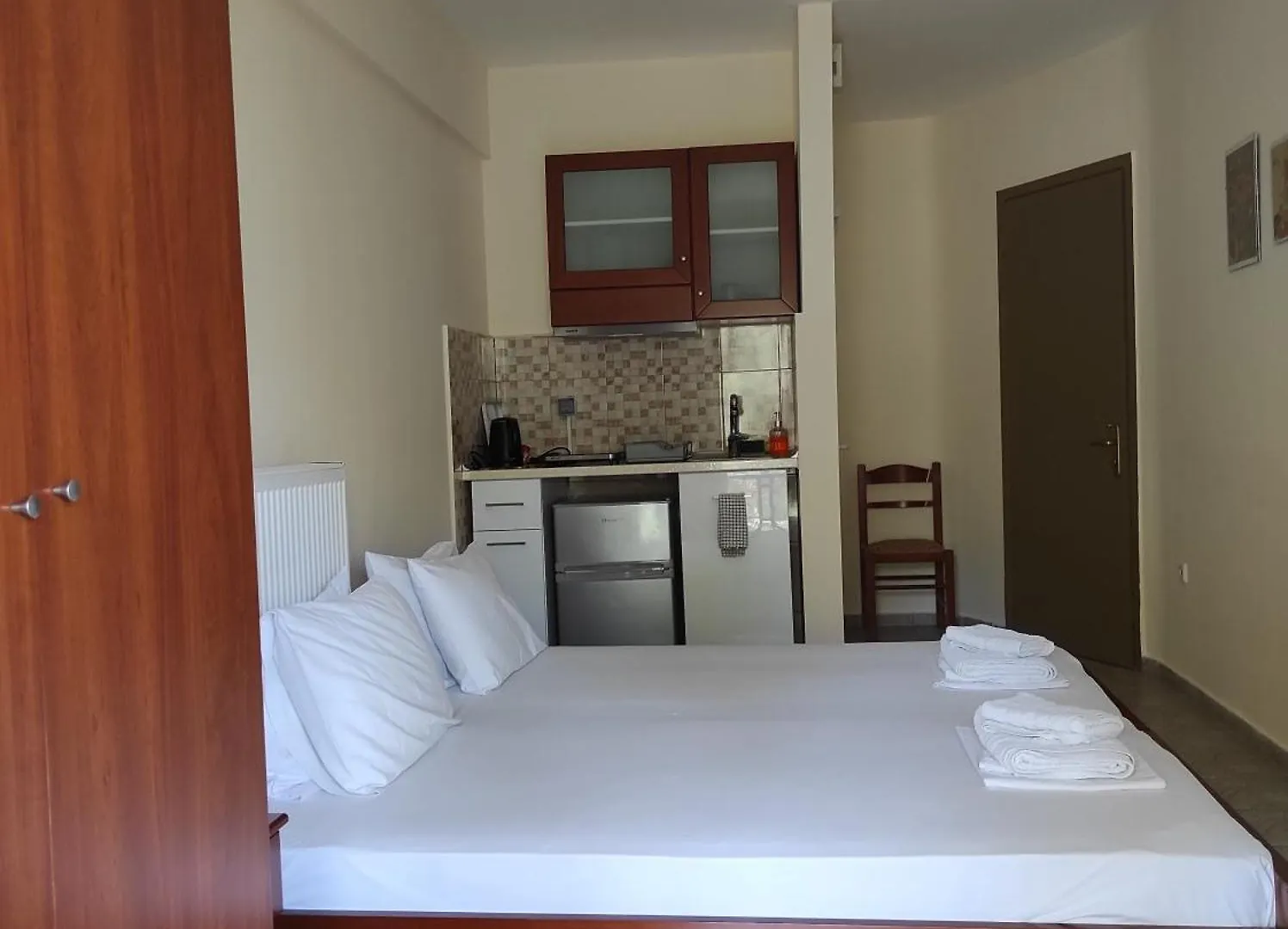 Studios Stefania Neos Marmaras Grecia