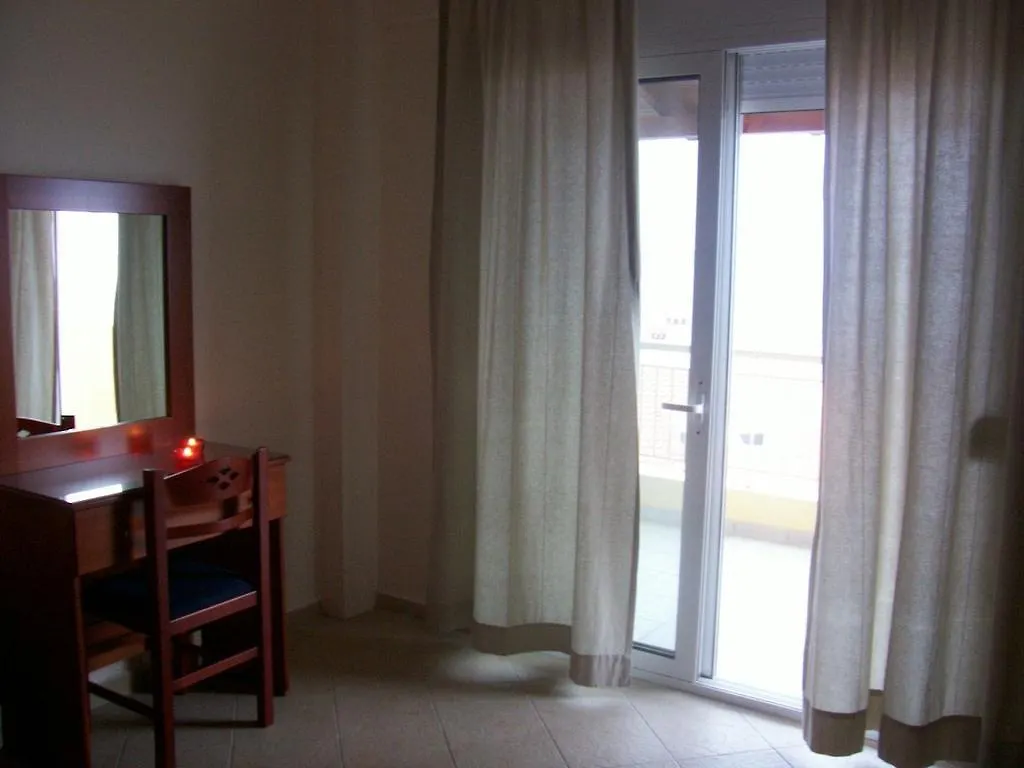 Apartament Studios Stefania Neos Marmaras