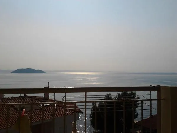 Studios Stefania Neos Marmaras Apartament